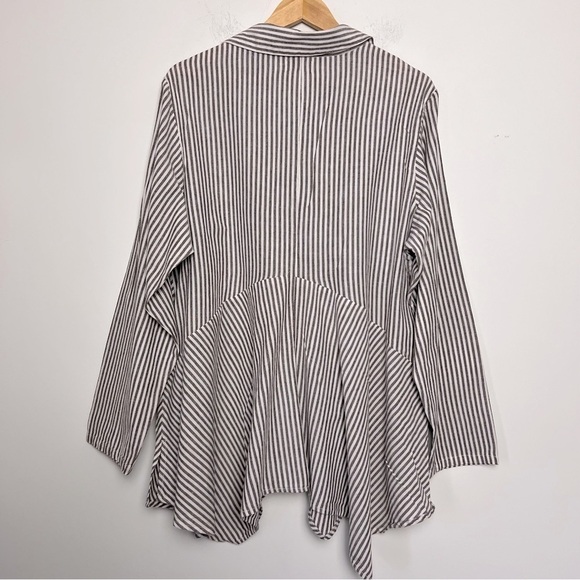 Tulip Lagenlook Shirt Brownish Gray Stripe Loose Asymmetrical Hem Button Down - Picture 11 of 14